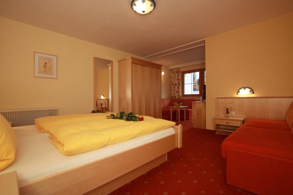 Pension Edelweiss Breitenbach am Inn Zimmer foto